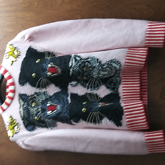 Gucci pre-own sweater. Size small. - Picture 1 of 4
